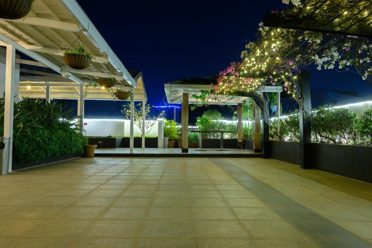 Melange Astris Aparthotel Бангалор Екстериор снимка