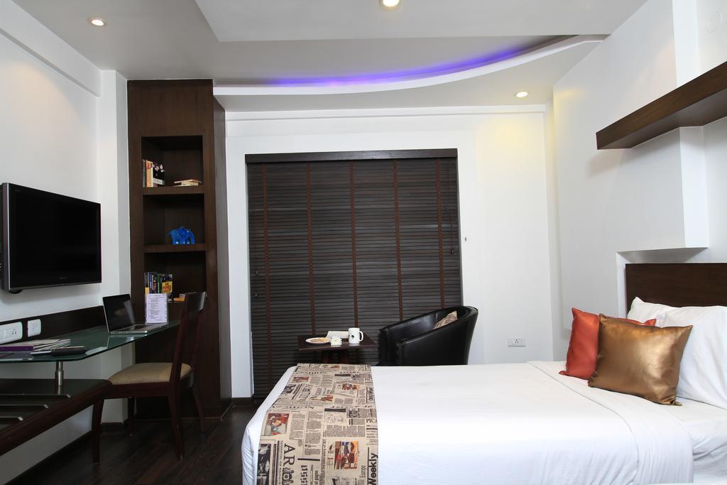 Melange Astris Aparthotel Бангалор Екстериор снимка