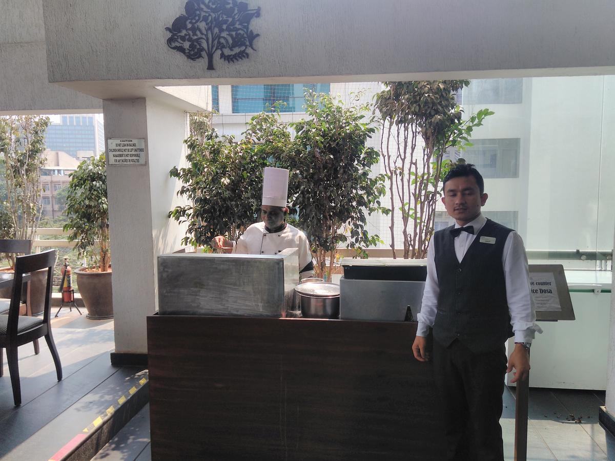 Melange Astris Aparthotel Бангалор Екстериор снимка